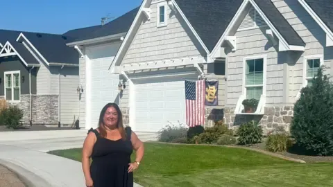 Might a American Interest Rate Cut Revive the Real Estate Market?